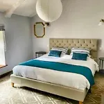 Vue Sur Les 4 Chateaux Lastours 4 Etoiles Maison Cabaret Luxe 1 Chambre * Lastours