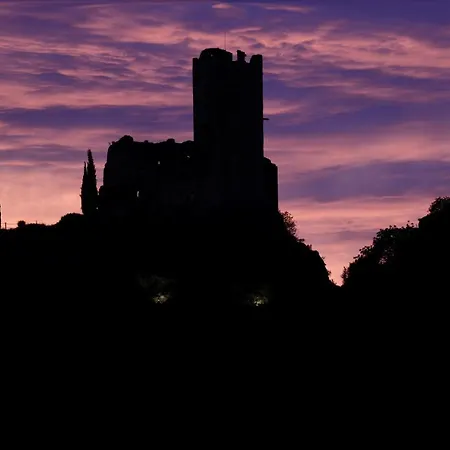 Vue Sur Les 4 Chateaux Lastours 4 Etoiles Maison Cabaret Luxe 1 Chambre