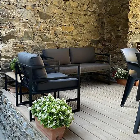 Château Cabaret: Luxury Cathar Retreat With Panoramic Terrace Apartment *