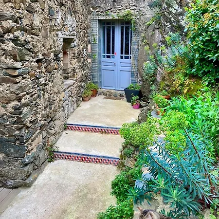 Vue Sur Les 4 Chateaux Lastours 4 Etoiles Maison Cabaret Luxe 1 Chambre Apartment Lastours