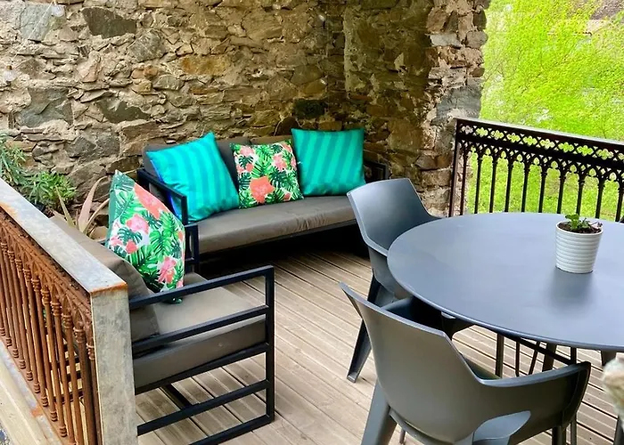 Maison Cabaret Luxury 4 Star Air Conditioned 100m To 4 Cathar Chateaux Private Terrasse With Views!! Lastours